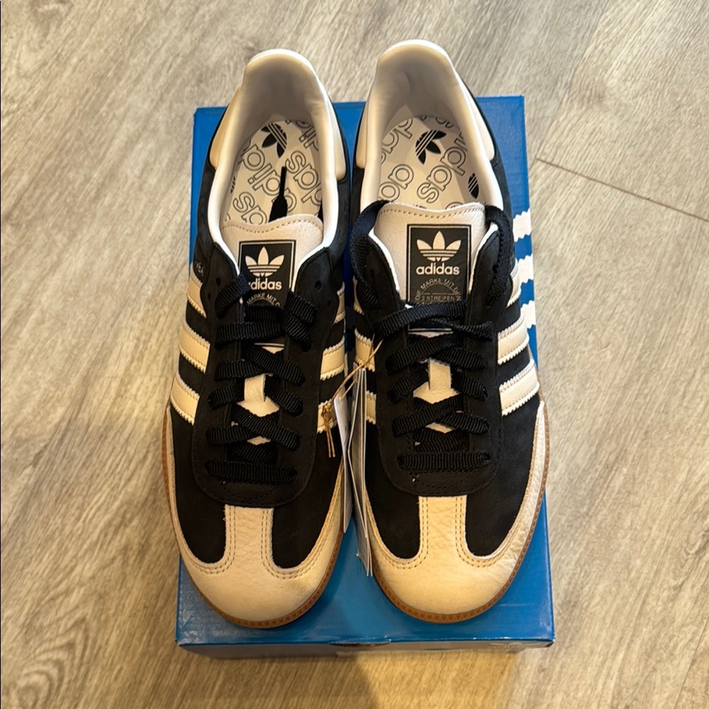 NEW Adidas Black and White Samba Sneakers Size 10 Women’s, 8.5 Men’s.